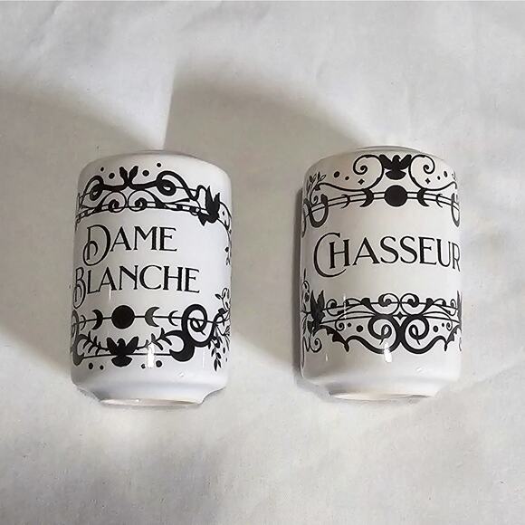 Owlcrate New French Aesthetic Salt & Pepper shakers - Picture 11 of 12